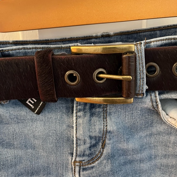 Ladies Brave burgundy leather belt - Picture 2 of 15